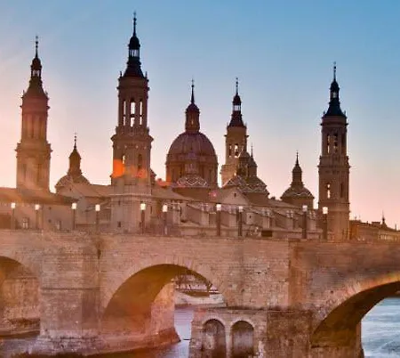 فندق Avila 3*
